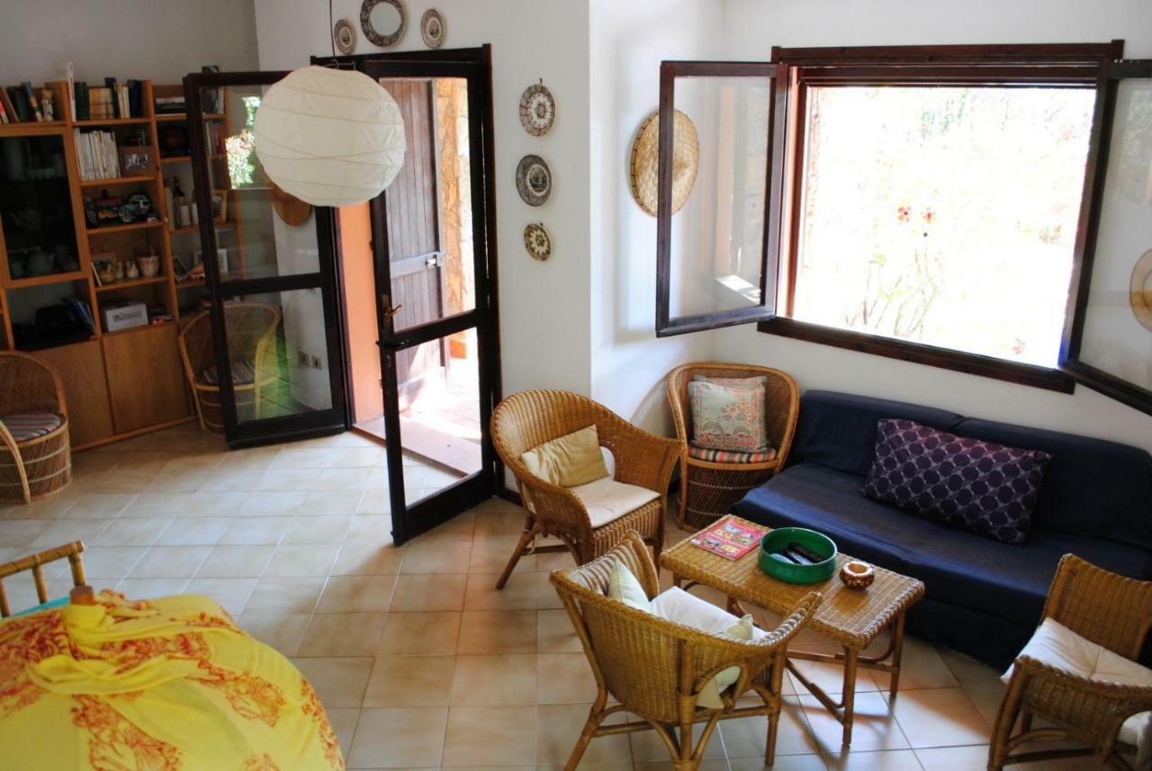 Via Dei Pini Villa Fort Village Luaran gambar