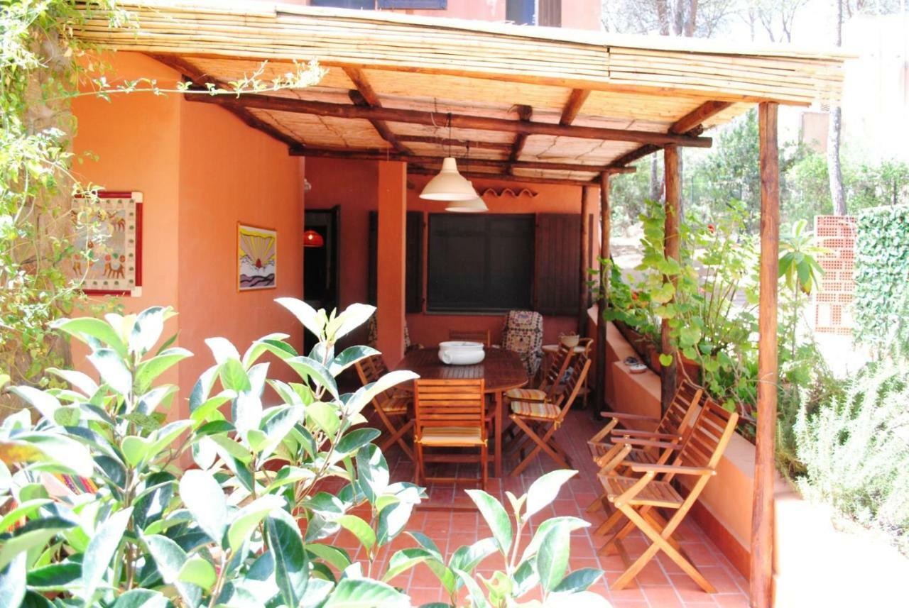 Via Dei Pini Villa Fort Village Luaran gambar